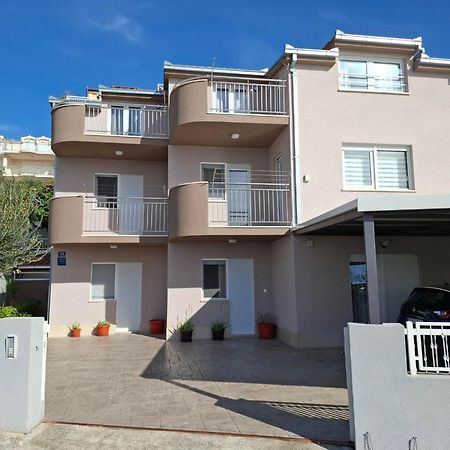 Apartment Ante Дуги-Рат Экстерьер фото